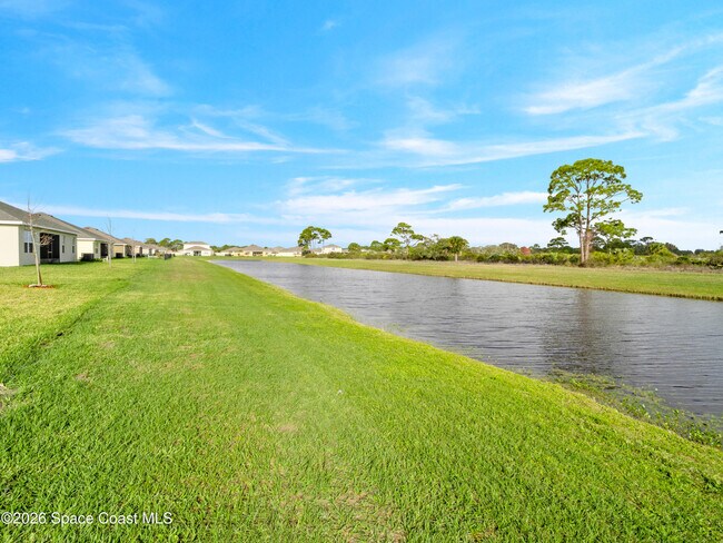 Building Photo - 5072 Alabaster Dr