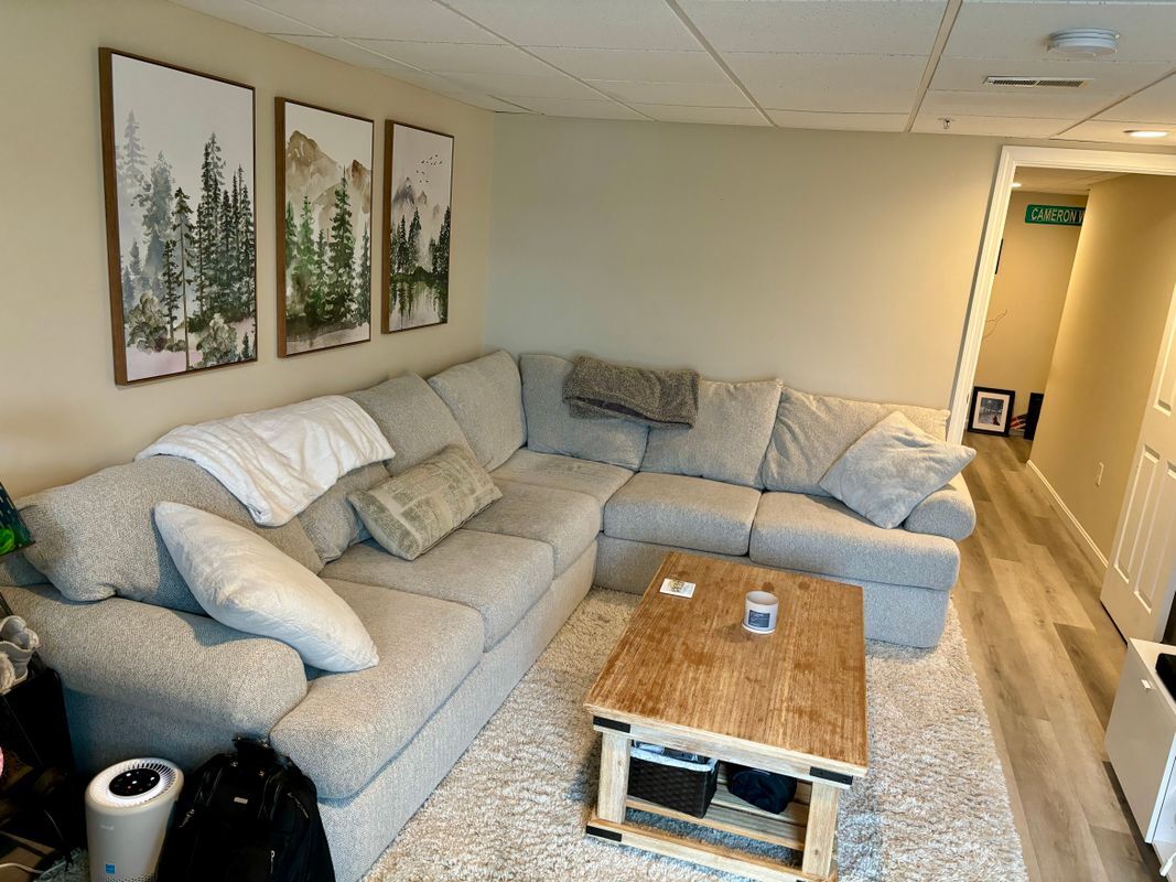 Building Photo - 132 Karatzas Avenue