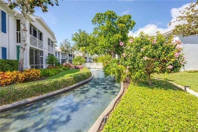 Building Photo - 7050 Barrington Cir