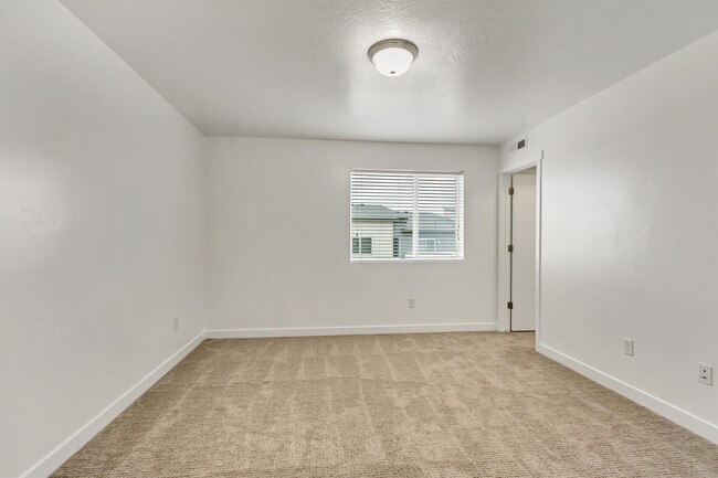 Building Photo - 13347 S Celestina Ln