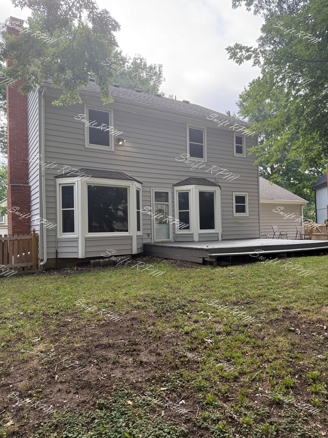Building Photo - 11642 Grant Dr