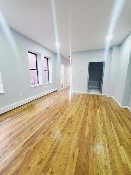 117 Wade St 2A - 121 Wade St