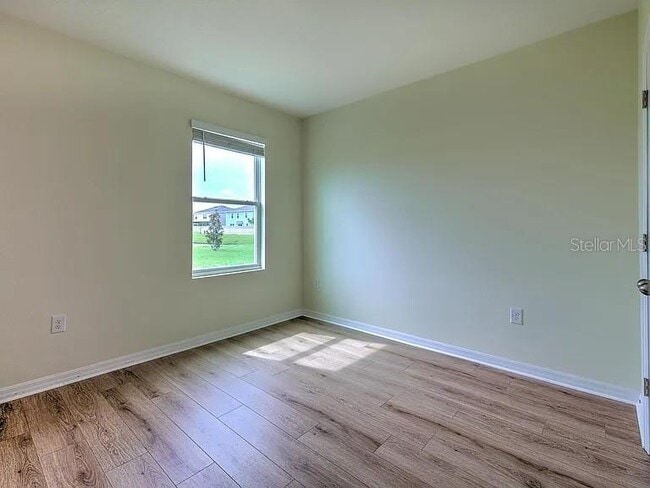 Building Photo - 16336 Little Garden Dr