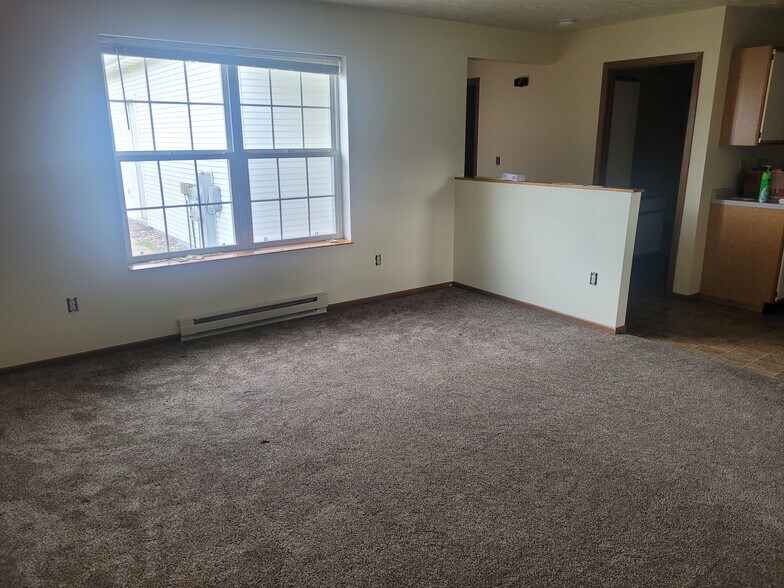 Living Room - 5207 Lee Ave