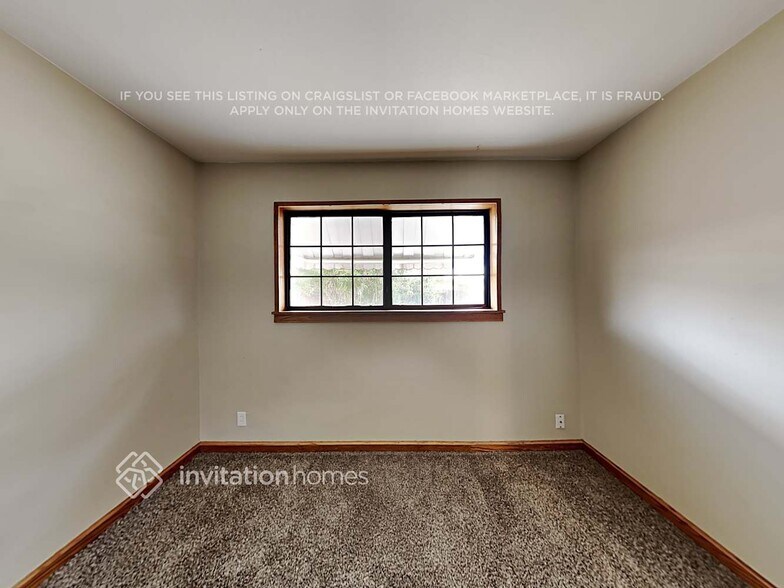Building Photo - 278 Hemlock St