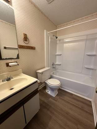 Building Photo - 1948 Heather Loop Rd