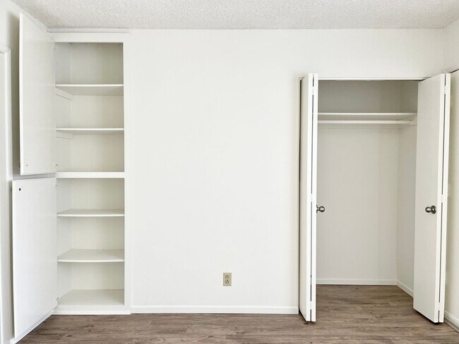 Building Photo - Remodeled Studio West of Coast Hwy!