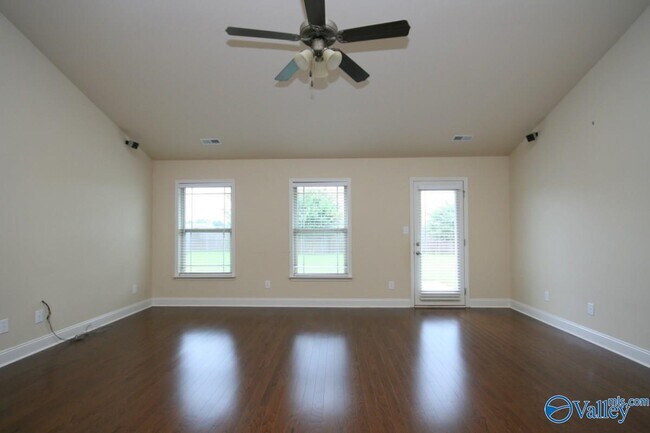 Building Photo - 228 Grantham Cir