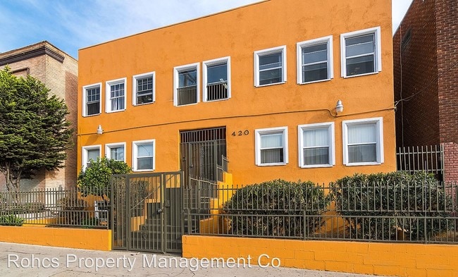 Primary Photo - 420 N Coronado St