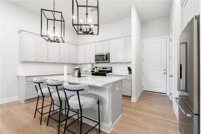 Building Photo - 777 Stickley Oak Way