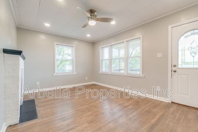 Building Photo - 2637 US-11W