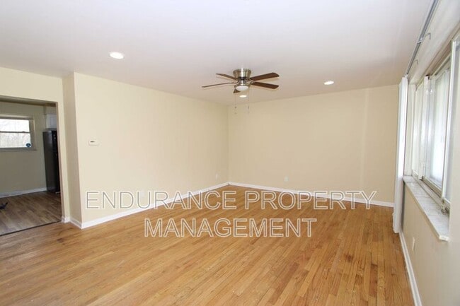 Building Photo - 3842 Otis Dr