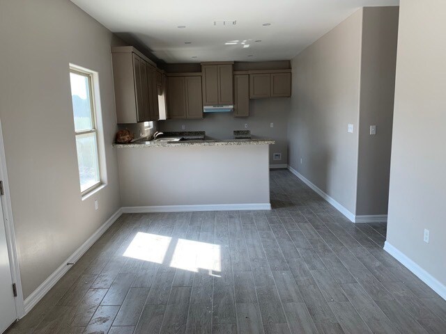 Kitchen/Dining Area - 2420 Florencia Ave