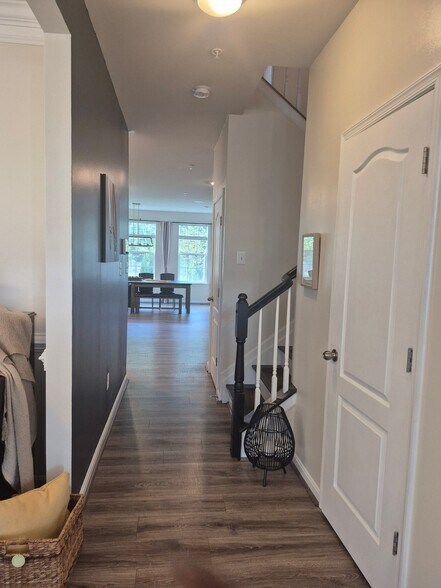 Building Photo - 16208 Tortola Dr