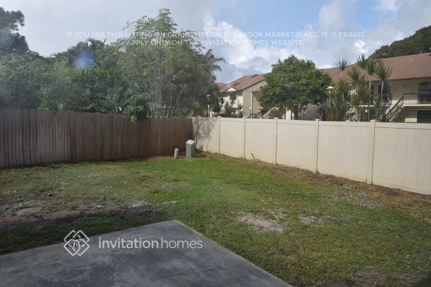 Building Photo - 3481 Chickasaw Cir