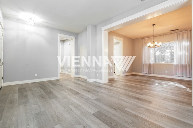 Building Photo - 8121 Gilleland Dr