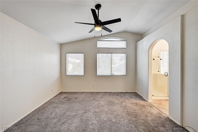 Building Photo - 8309 Clearbreeze Ct