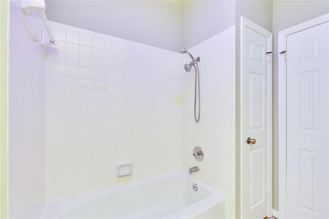 Building Photo - 1709 Pheasant Roost