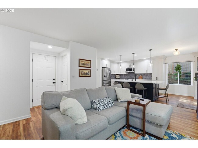 Building Photo - Beautifully Updated 5BR Home with Designer Kitchen, Main-Level Suite & Private Backyard Oasis Nea...