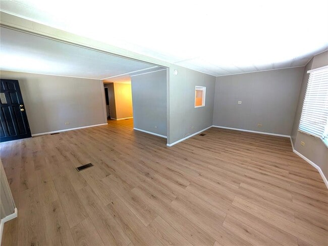 Building Photo - 12596 143rd St
