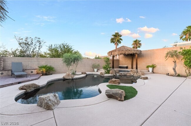 Building Photo - 2676 Lochleven Way