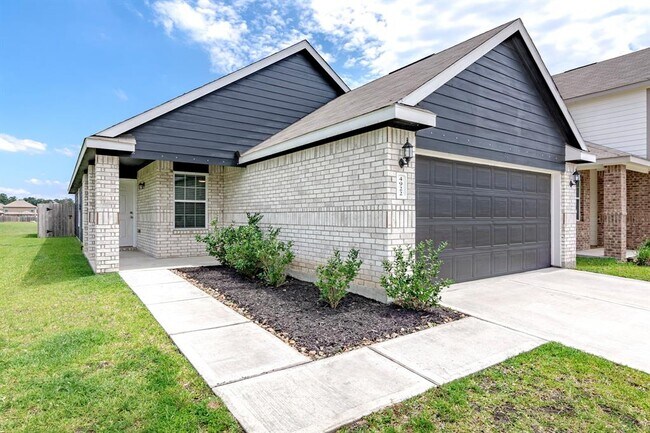 Building Photo - 4922 Blue Jacaranda Wy