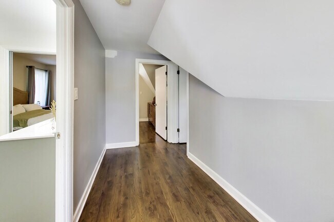 Building Photo - 8326 N Kostner Ave