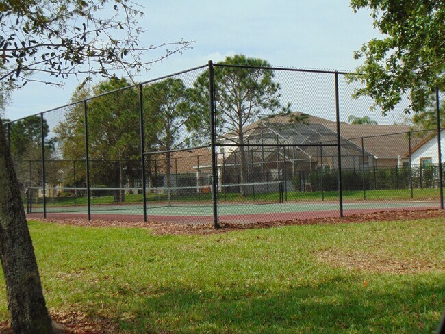 Building Photo - Cypress Reserve 4 Bedroom-Kissimmee