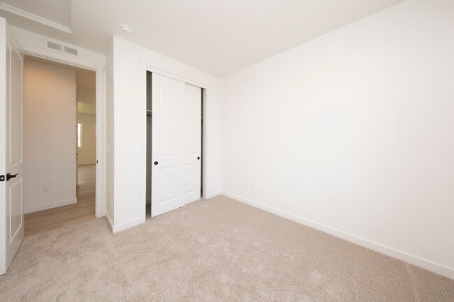 Building Photo - 2699 N Lithodora Ave