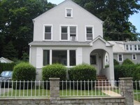 Building Photo - 68 Summers St