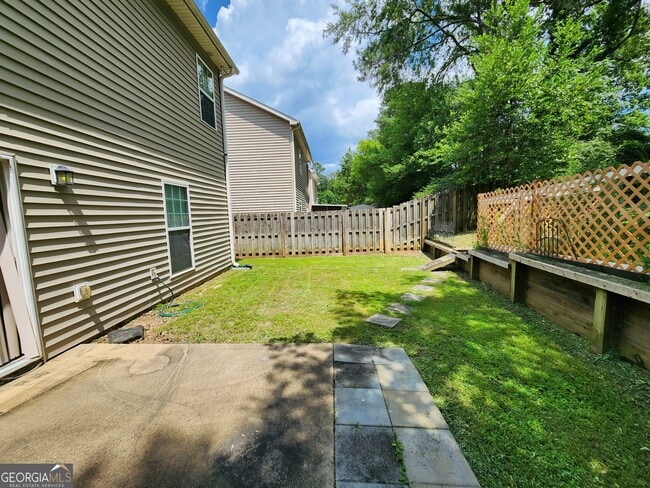 Building Photo - 5752 Olivia Ln