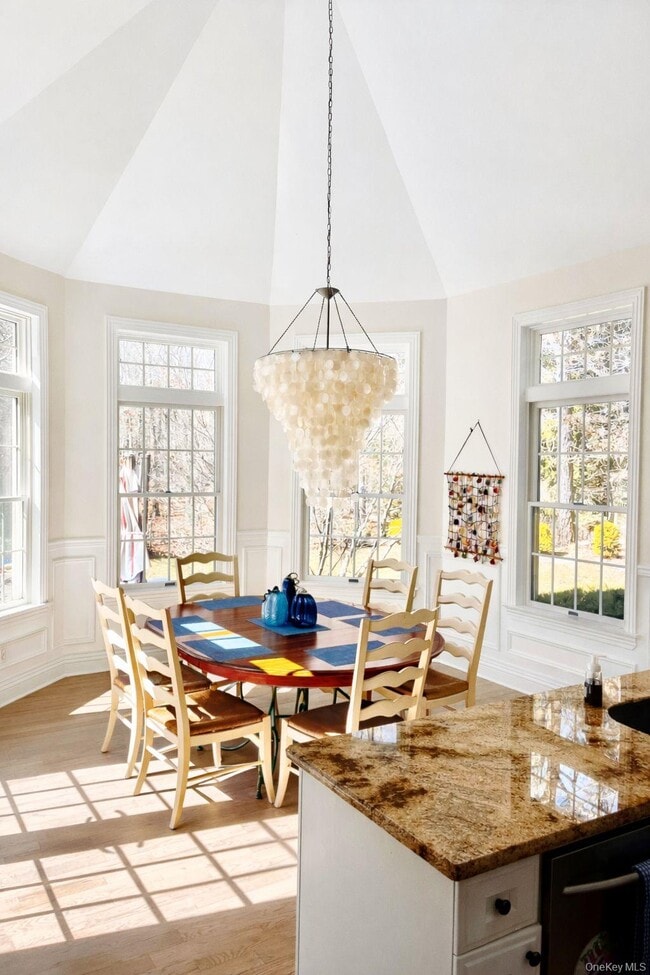 Building Photo - 21 Corbett Dr