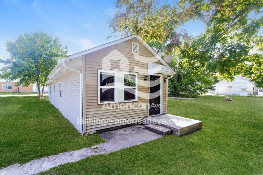 Building Photo - 3050 S State Ave