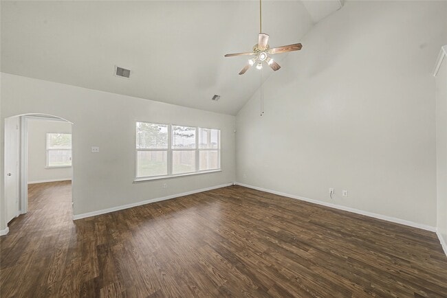 Building Photo - 1111 Auburn View Ln
