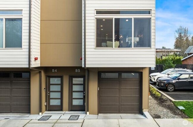 Building Photo - 5020 148th St SW