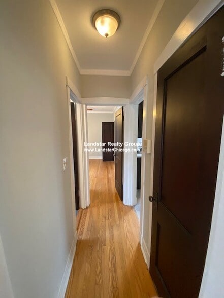 Building Photo - 1608 W Olive Ave