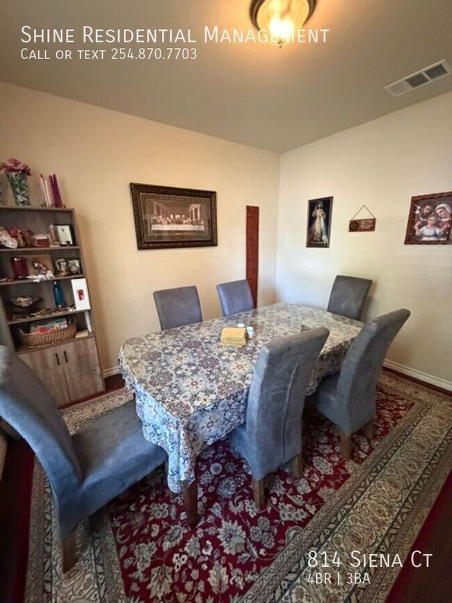 Building Photo - 814 Siena Ct