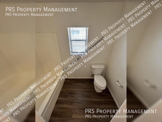 Building Photo - 45563 W Starlight Dr