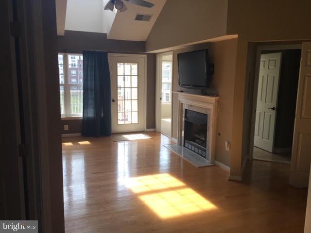 Building Photo - 2701 Bellforest Ct