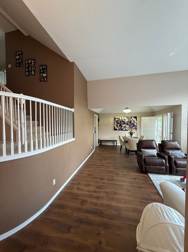 Building Photo - Live at Steamboat Landing – Luxury Riverfr...