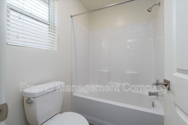 Building Photo - 3740 Highpark Way