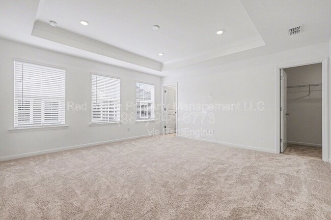 Building Photo - 5011 Rill Ct