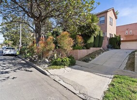Building Photo - 1612 S Sierra Bonita Ave