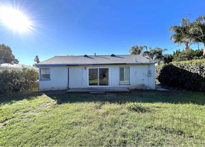 Building Photo - 8554 Fullbright Ave