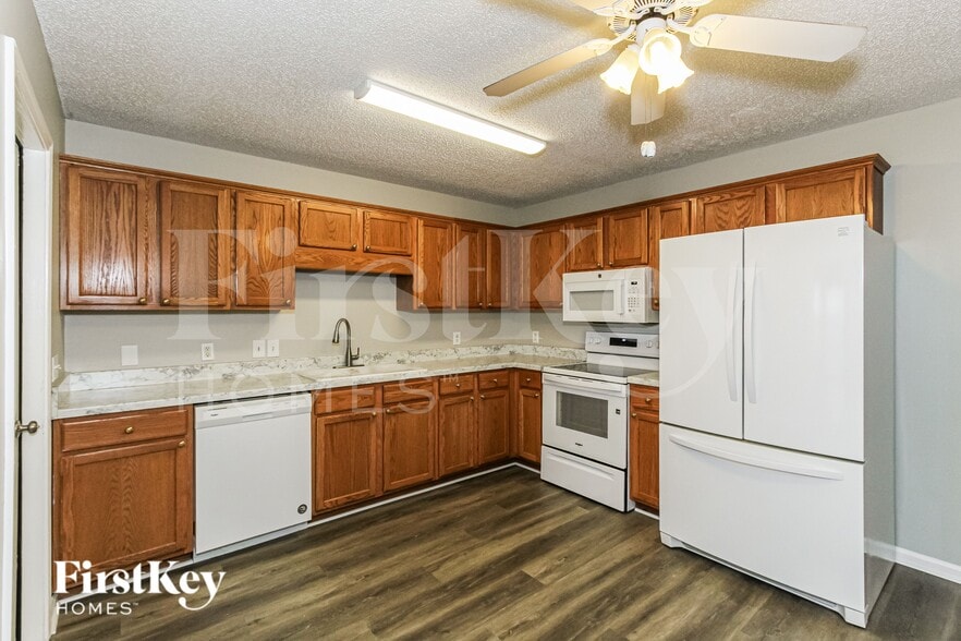 Building Photo - 2004 Plantation Pkwy