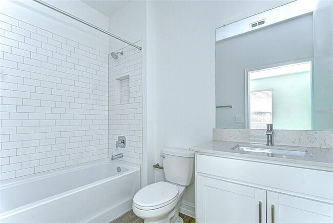 Building Photo - 9438 Gladsome Dr