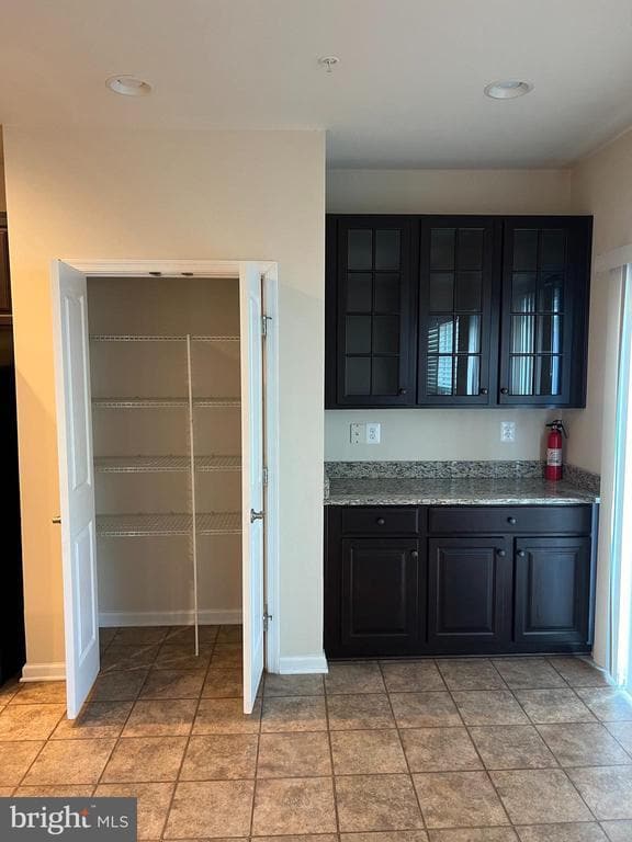 Building Photo - 9447 Paragon Ct