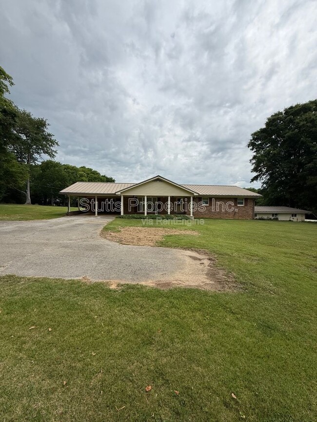 Building Photo - 3575 Co Rd 154