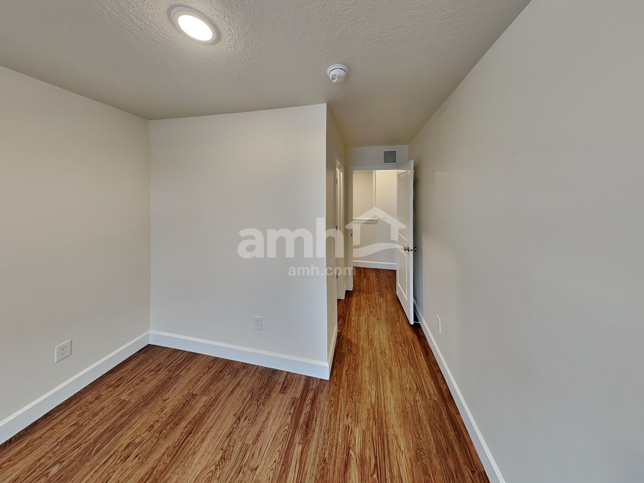 Building Photo - 2321 Buckskin Way