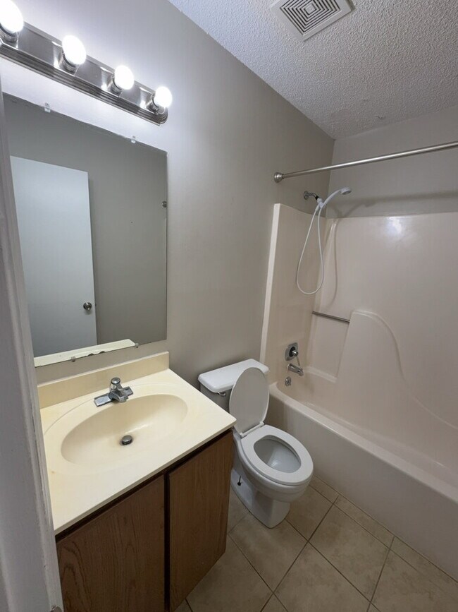 Building Photo - 2903 Norbrick St